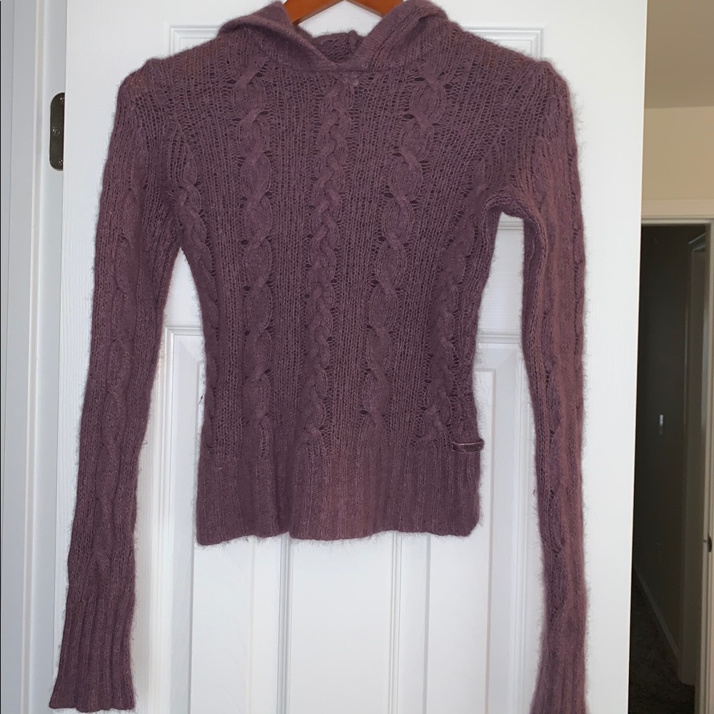 Knit pull over